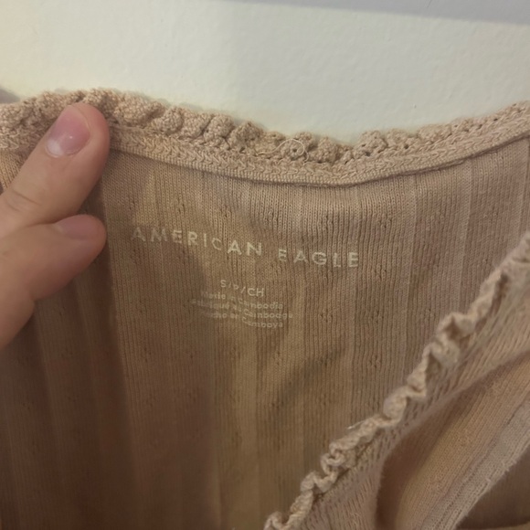 Tan Ribbed Crop Top - Picture 3 of 3